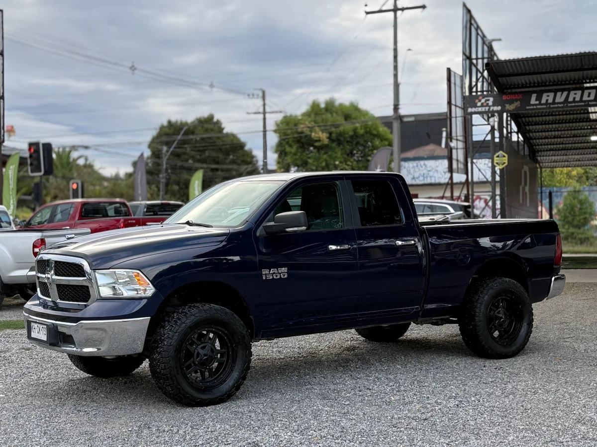 Dodge RAM 1500 SLT 2018