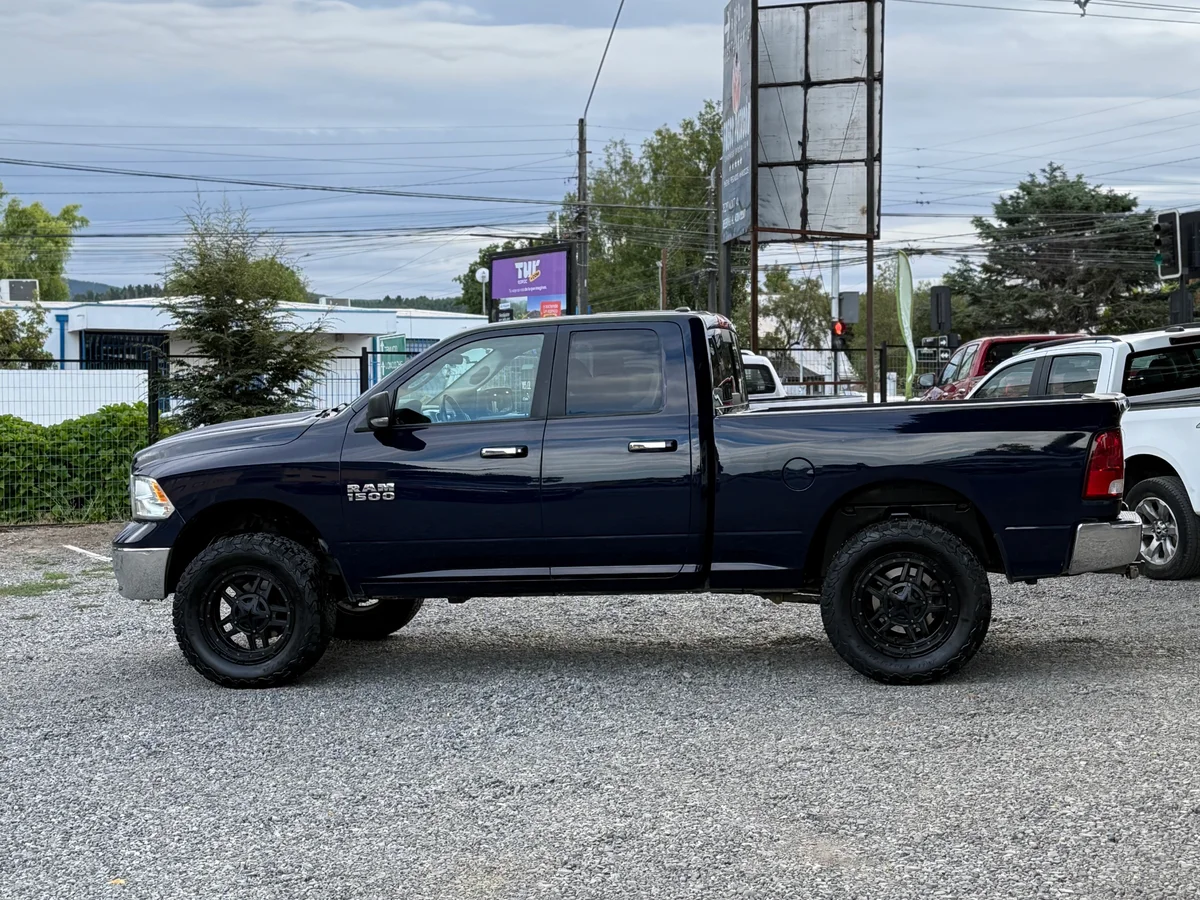 Dodge RAM 1500 SLT 2018