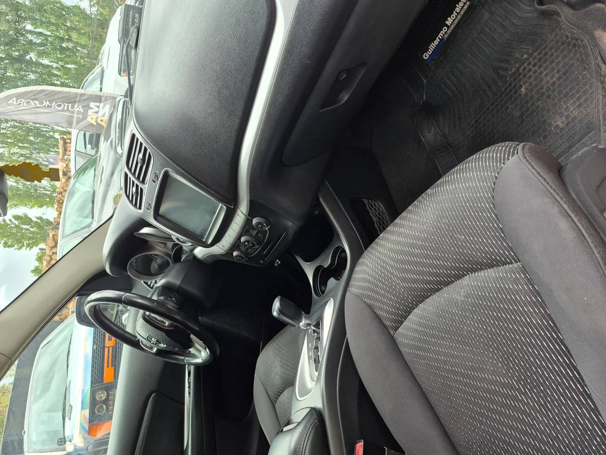 Dodge Journey Sxt - Miniatura 9