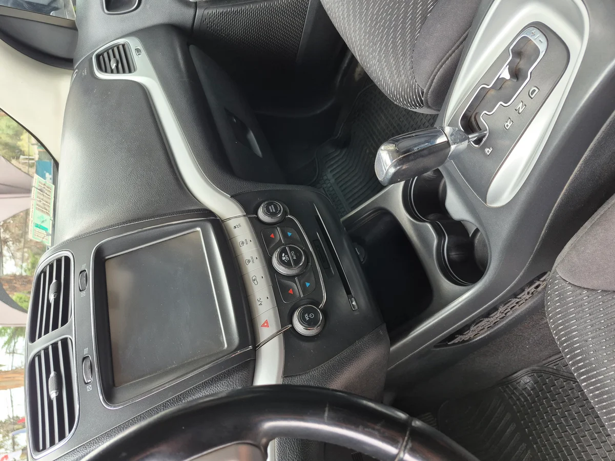 Dodge Journey Sxt - Miniatura 11