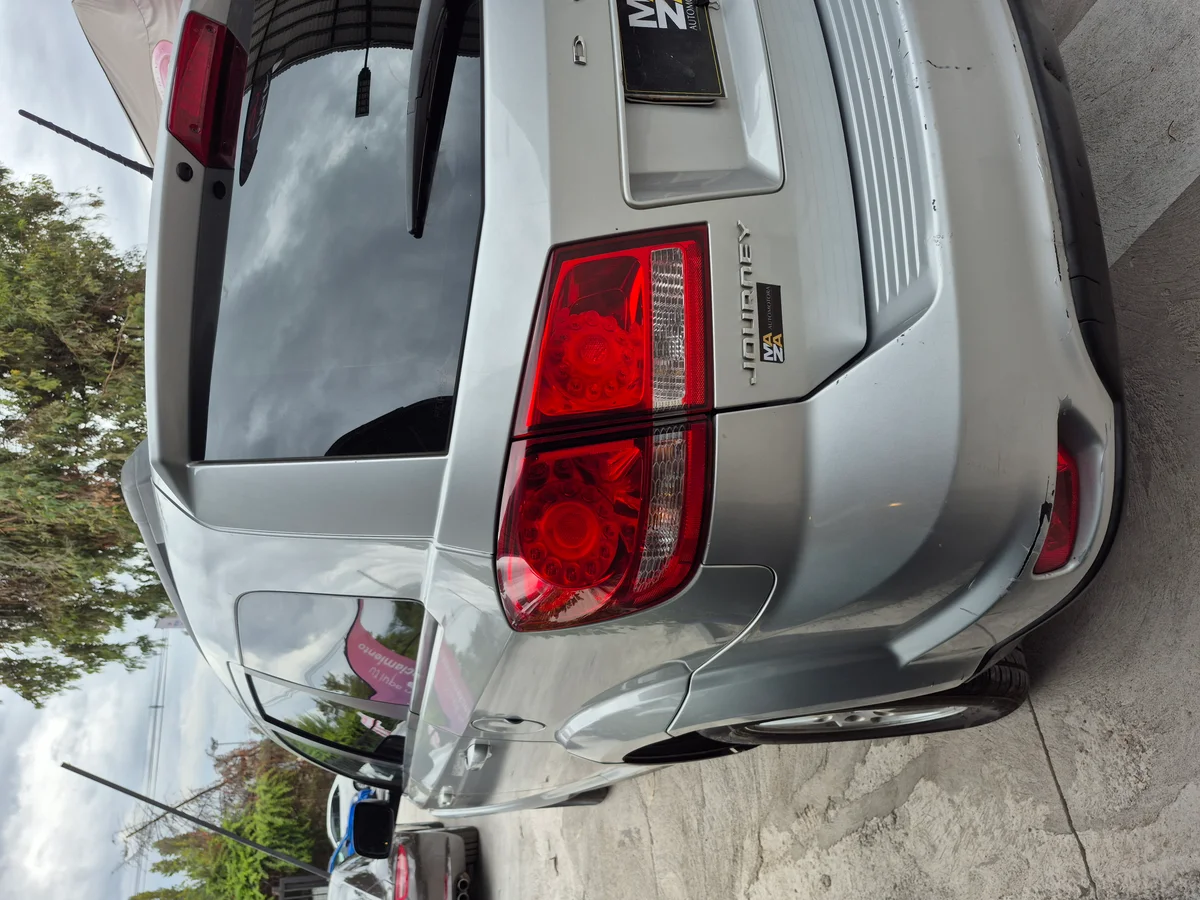 Dodge Journey Sxt - Miniatura 15