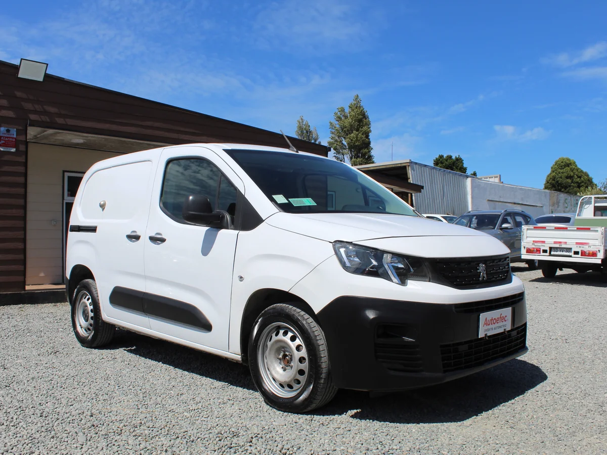 Peugeot Partner Blue Hdi — foto 4 de 10