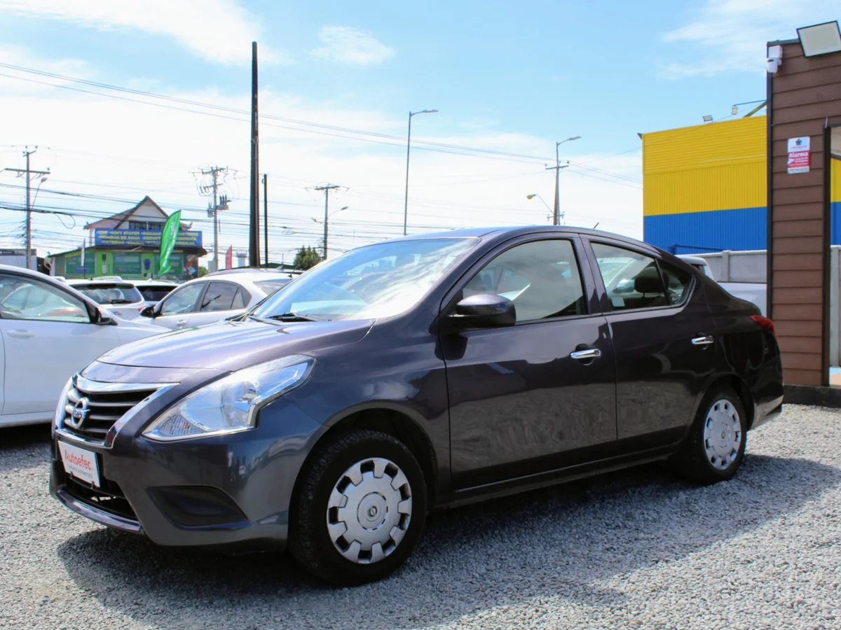 Nissan Versa Sense