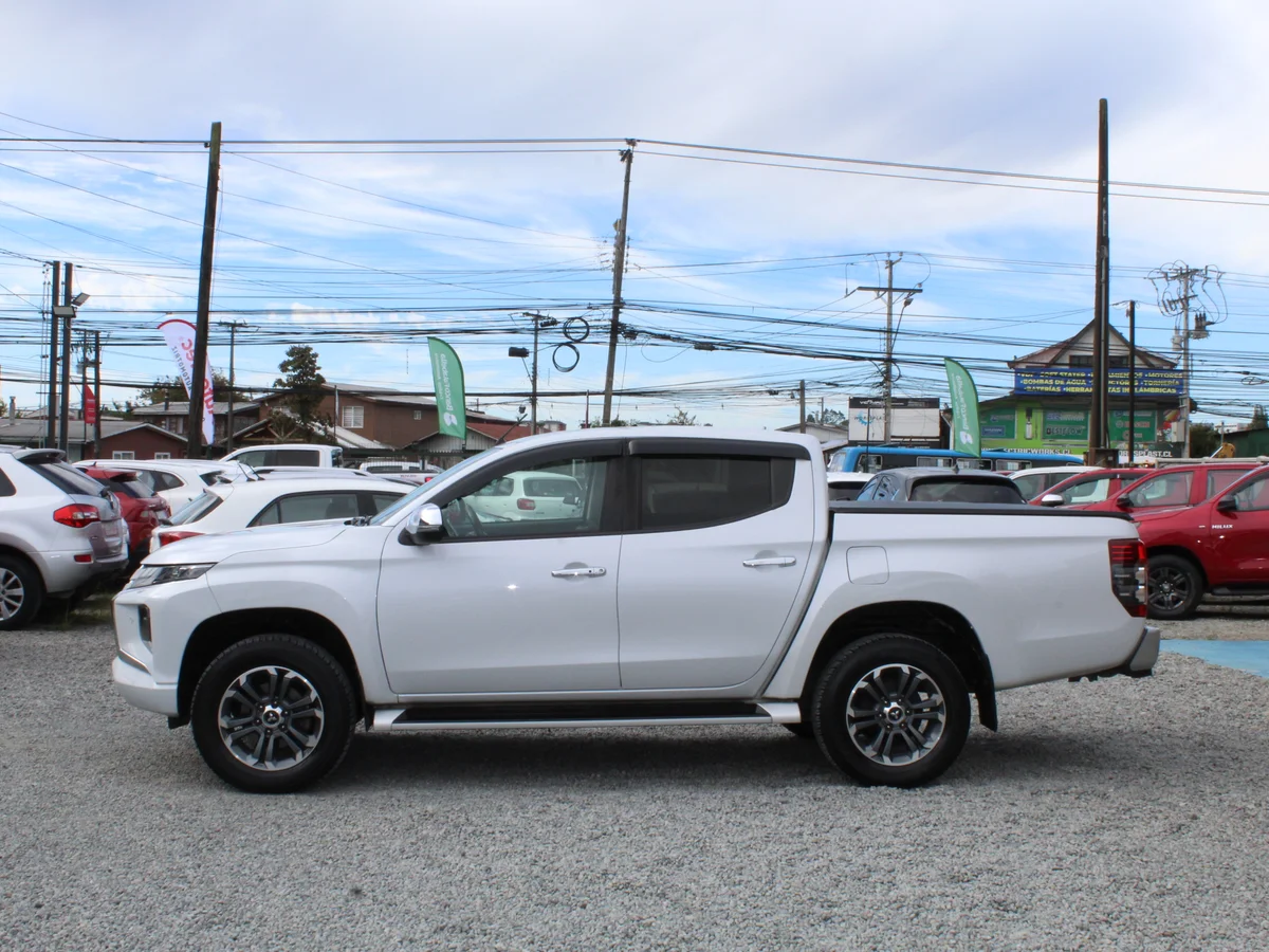 Mitsubishi L200 Dakar Hp Aut. — foto 10 de 10