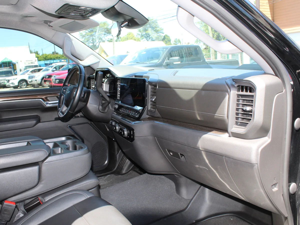 Chevrolet Silverado Trail Boss Z71 — foto 5 de 11