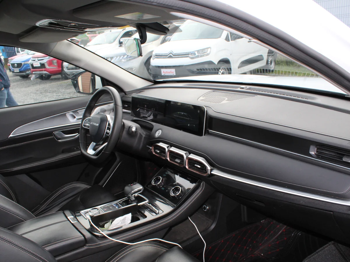 Jetour X70 Plus — foto 5 de 11