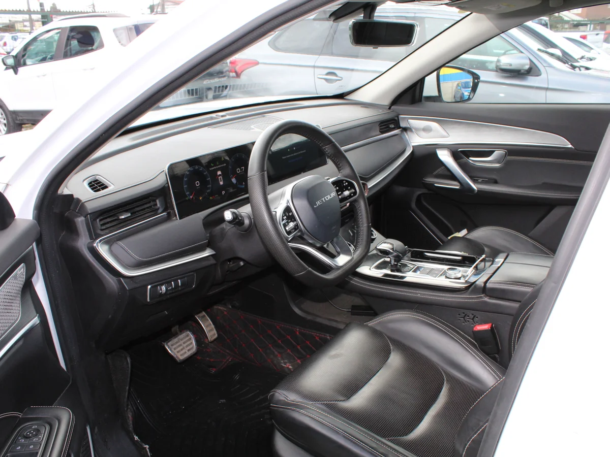 Jetour X70 Plus — foto 10 de 11
