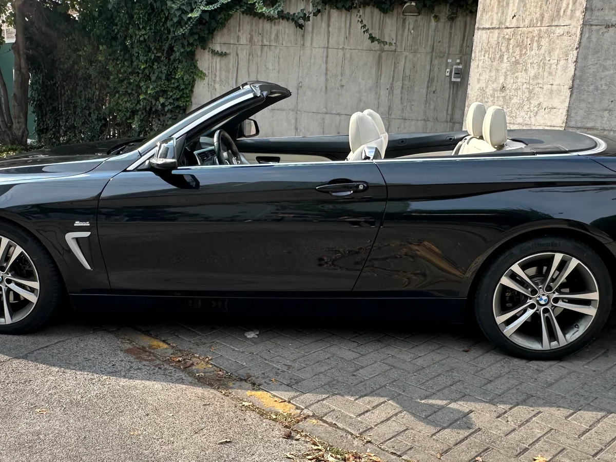 BMW 430I A 2.0 LUXIRY SPORT CABRIOLET UNICO DUEÑO - Miniatura 8