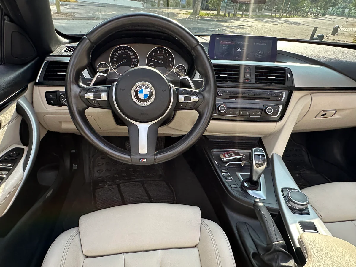 BMW 430I A 2.0 LUXIRY SPORT CABRIOLET UNICO DUEÑO - Miniatura 15