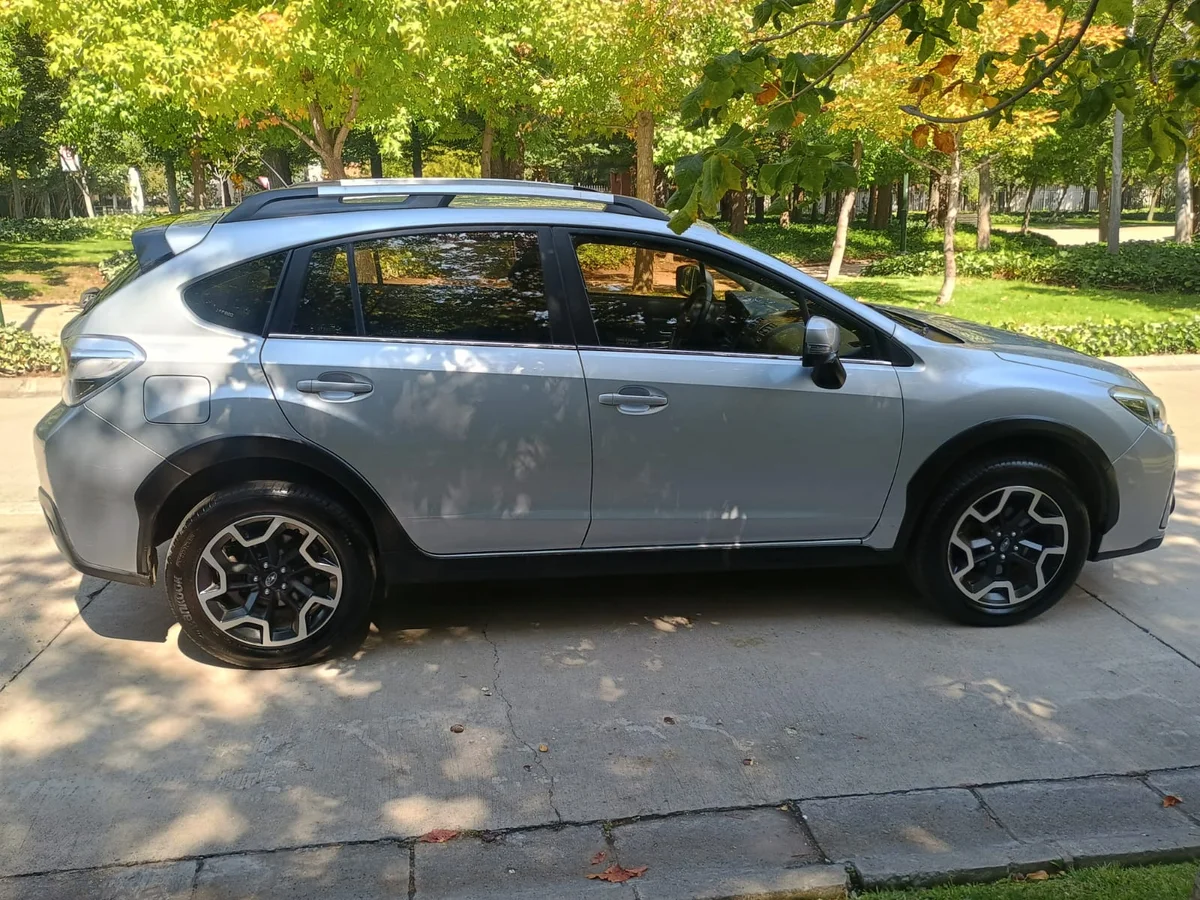 SUBARU XV DYNAMIC AWD CVT 2.0L - Miniatura 8