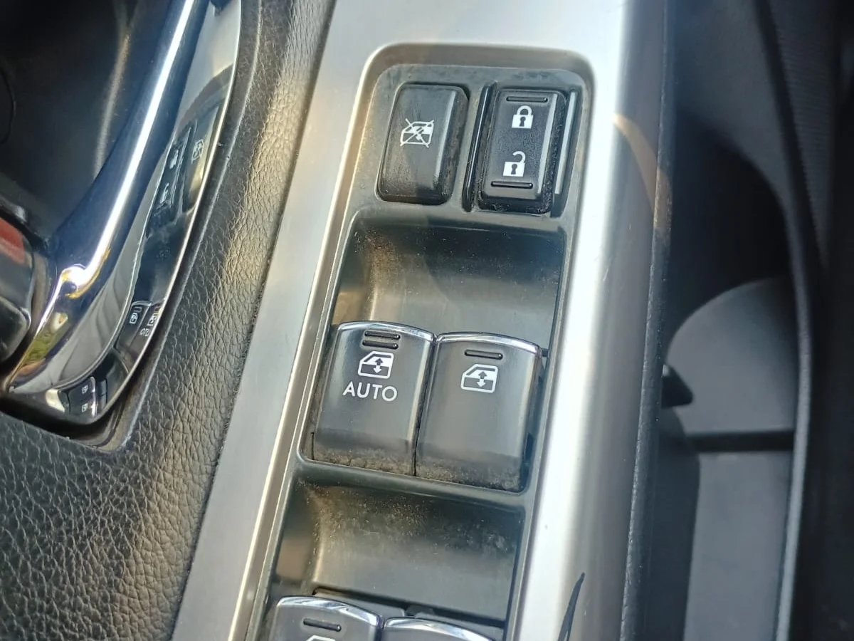 SUBARU XV DYNAMIC AWD CVT 2.0L - Miniatura 17