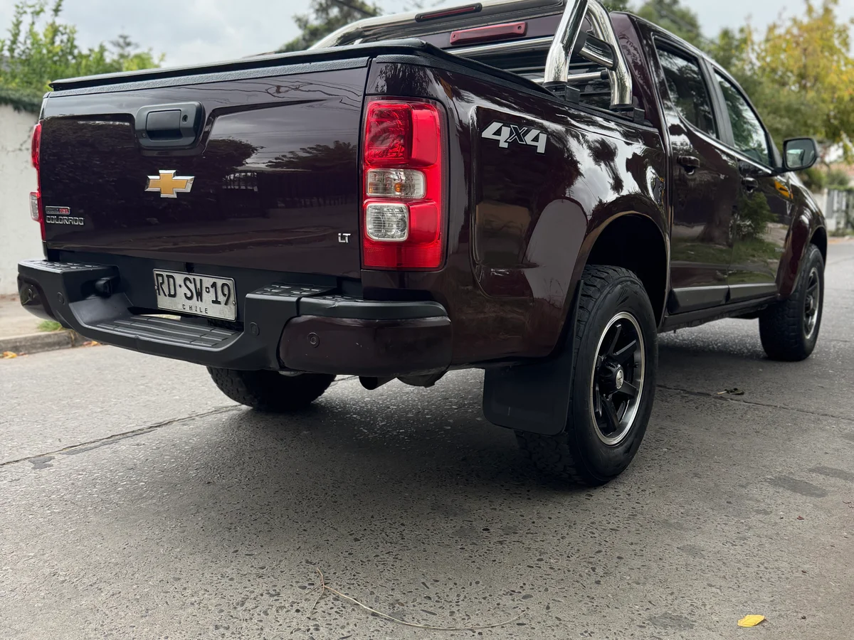 Chevrolet Colorado 4x4 - Miniatura 6