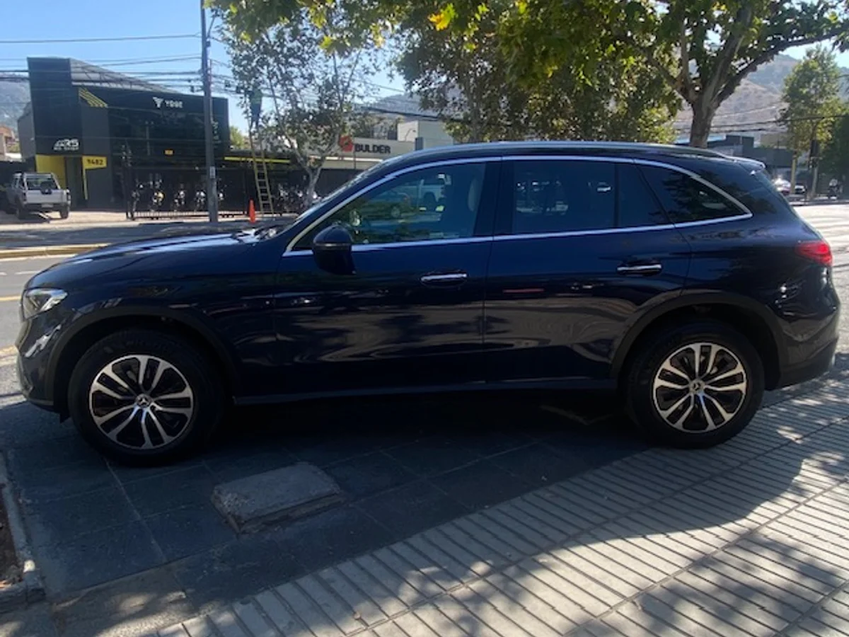 MERCEDES-BENZ GLC 200 2.0 Autom 4matic 2023 - Miniatura 9