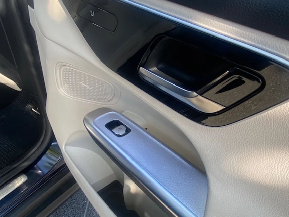 MERCEDES-BENZ GLC 200 2.0 Autom 4matic 2023 - Miniatura 15