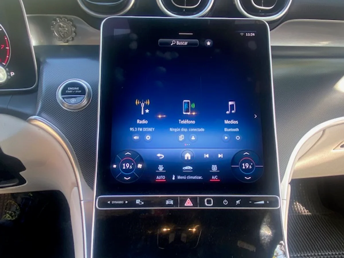 MERCEDES-BENZ GLC 200 2.0 Autom 4matic 2023 - Miniatura 22