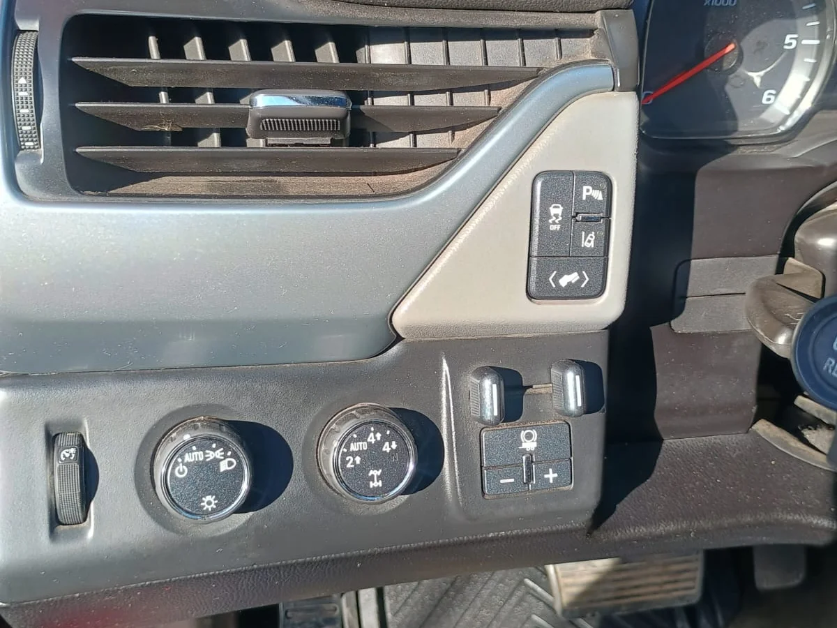 CHEVROLET TAHOE 4WD 5.3 2015 - Miniatura 19