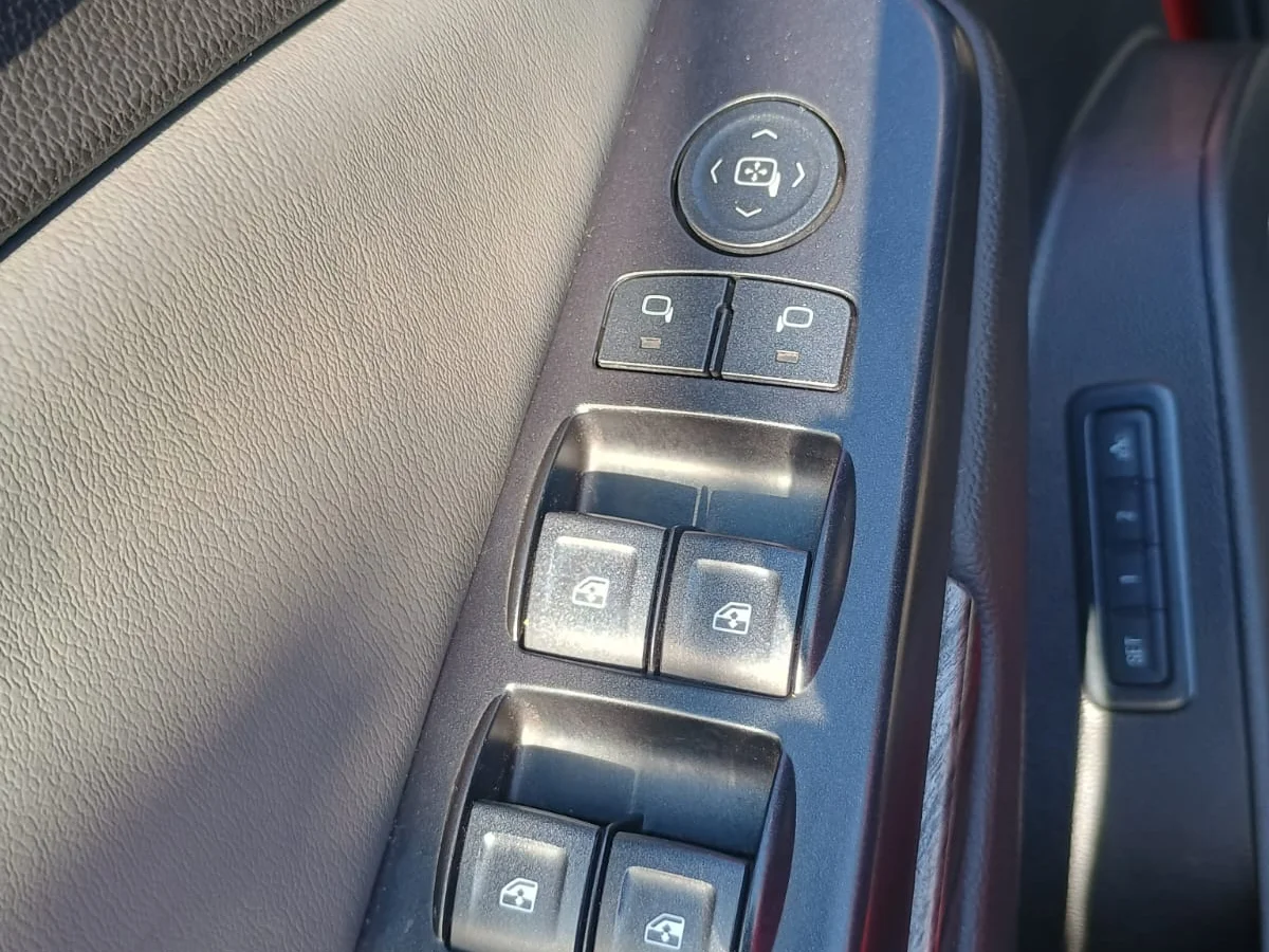 CHEVROLET TAHOE 4WD 5.3 2015 - Miniatura 20