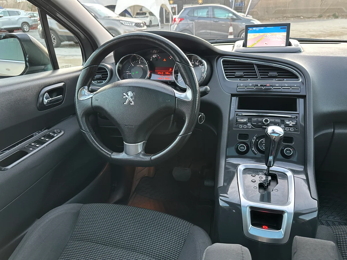 PEUGEOT 5008 ALLURE BLUE HDI 1.6 AUT DIESEL 2017 - Miniatura 18