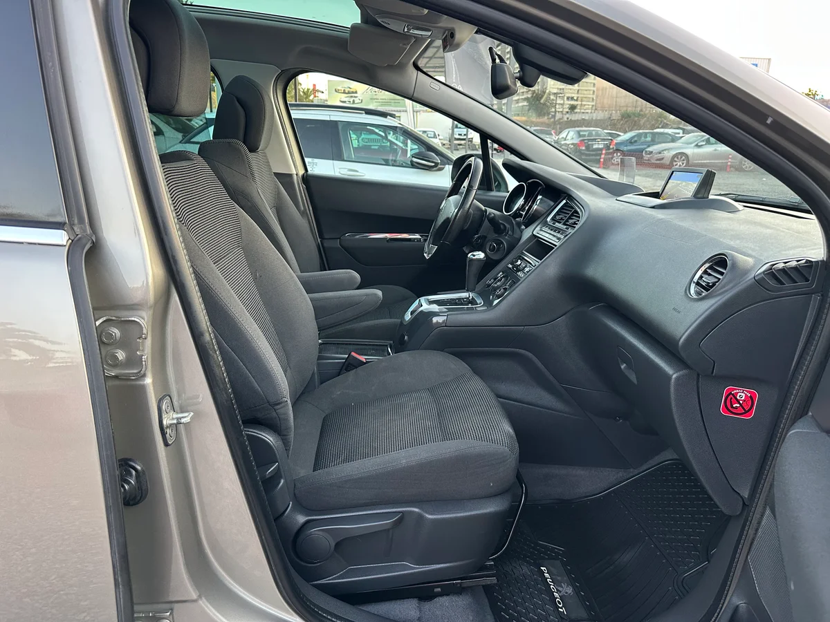 PEUGEOT 5008 ALLURE BLUE HDI 1.6 AUT DIESEL 2017 - Miniatura 22