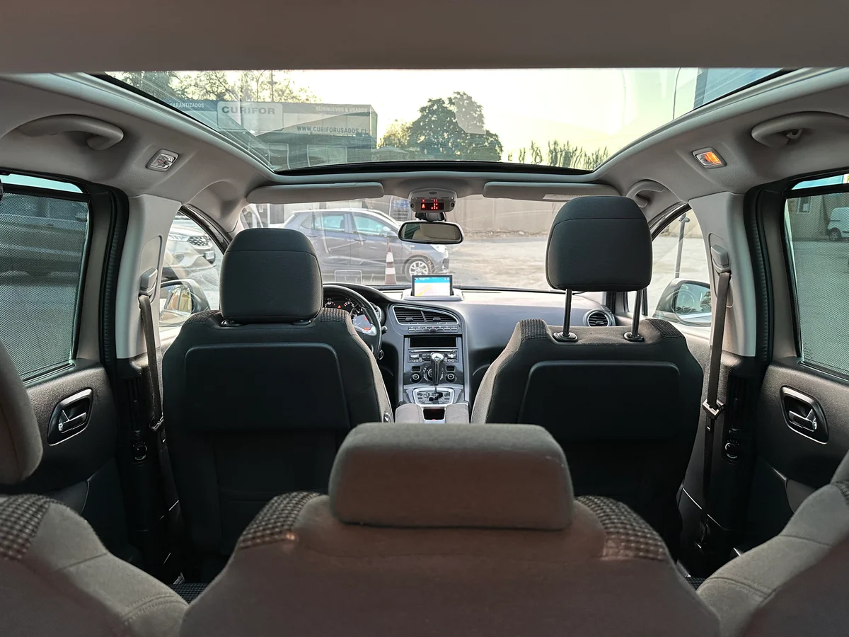 PEUGEOT 5008 ALLURE BLUE HDI 1.6 AUT DIESEL 2017 - Miniatura 25