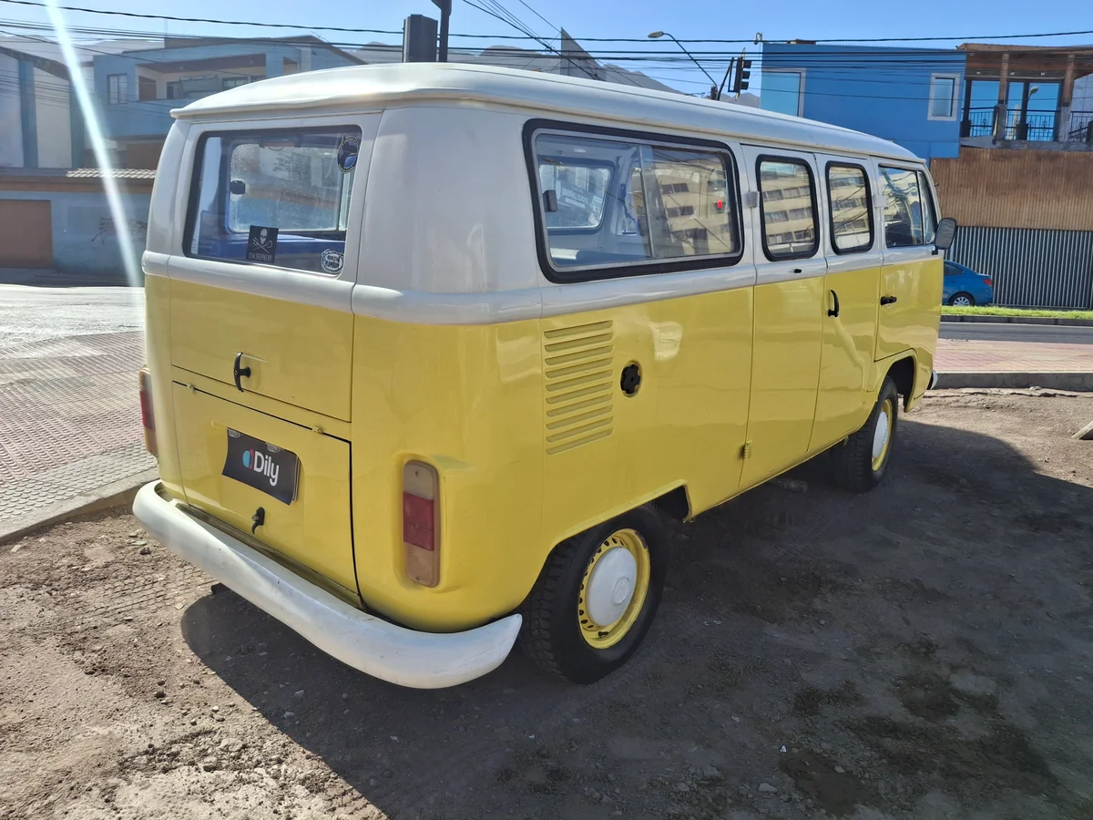 1989 Volkswagen Combi California - Miniatura 6