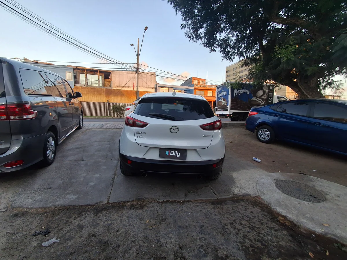 2017 Mazda CX3 - Miniatura 7