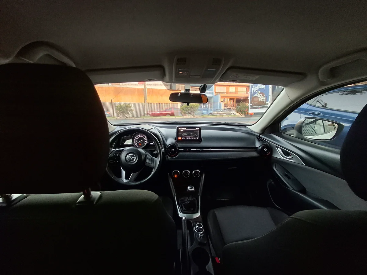 2017 Mazda CX3 - Miniatura 11