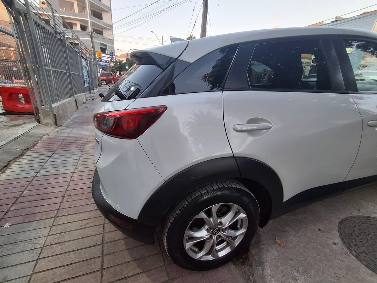2017 Mazda CX3 - Miniatura 15