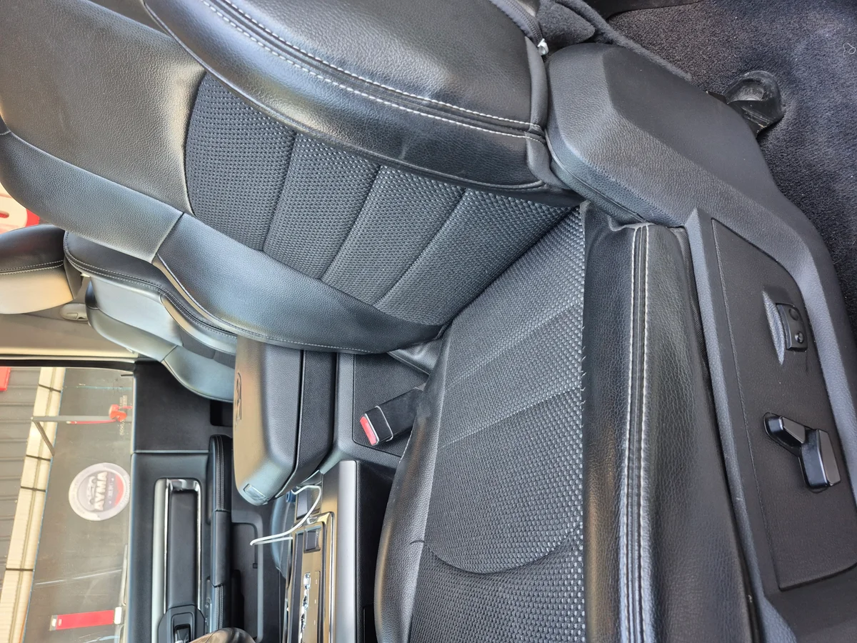 Dodge New Ram 1500 - Miniatura 9