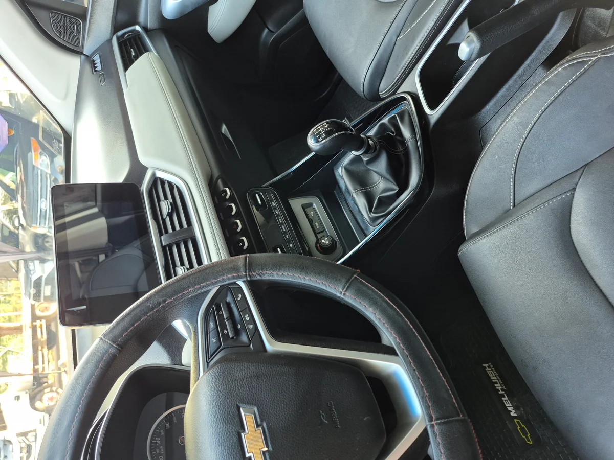 Chevrolet Captiva Mt6 - Miniatura 9