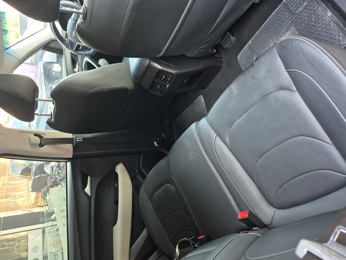 Chevrolet Captiva Mt6 - Miniatura 13