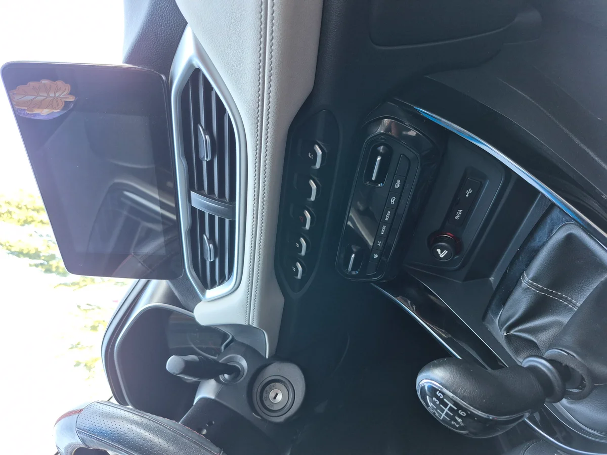 Chevrolet Captiva Mt6 - Miniatura 15