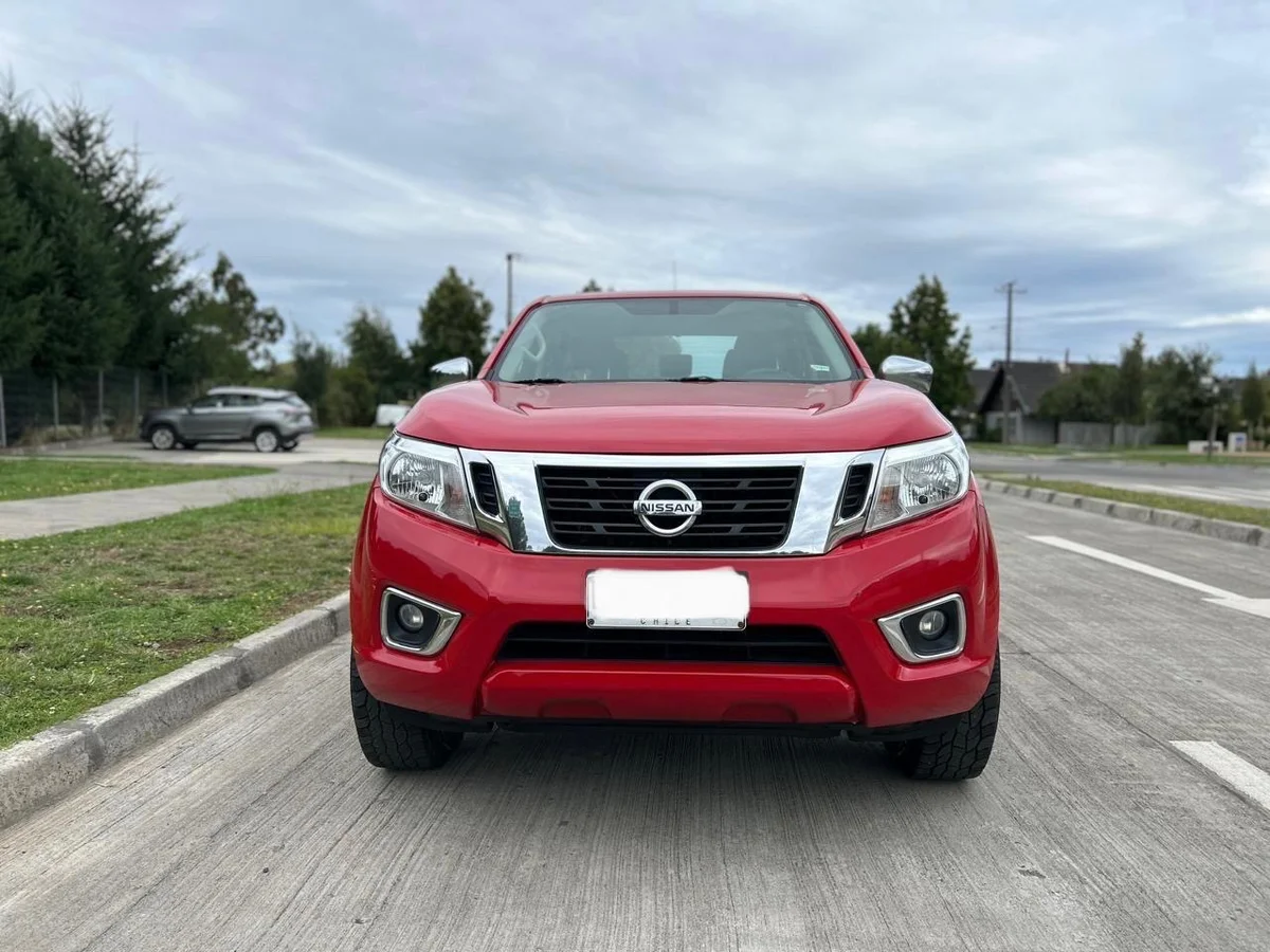 VENDIDA/NISSAN NP300 4X2 - Miniatura 8