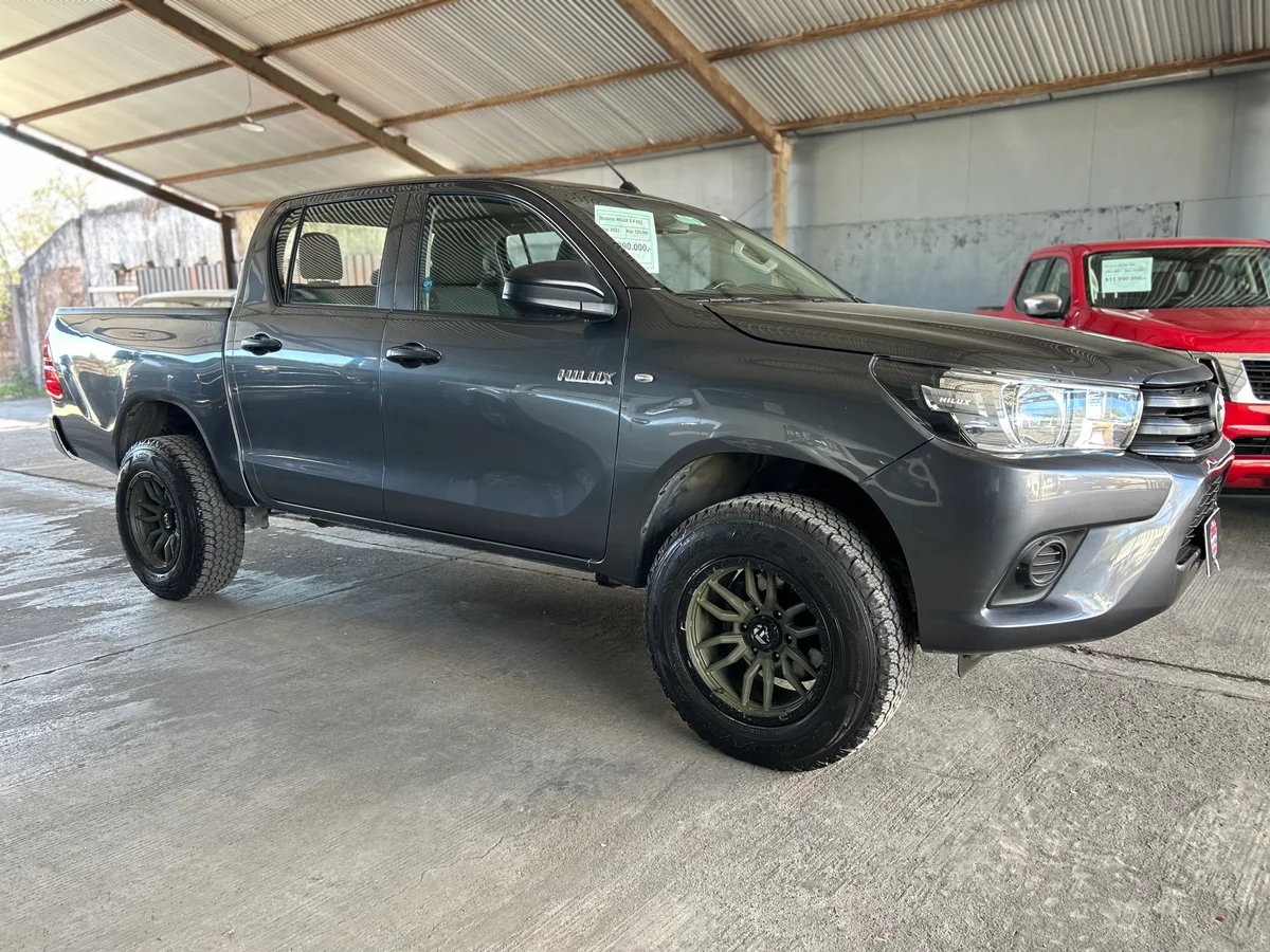 HILUX 4X2