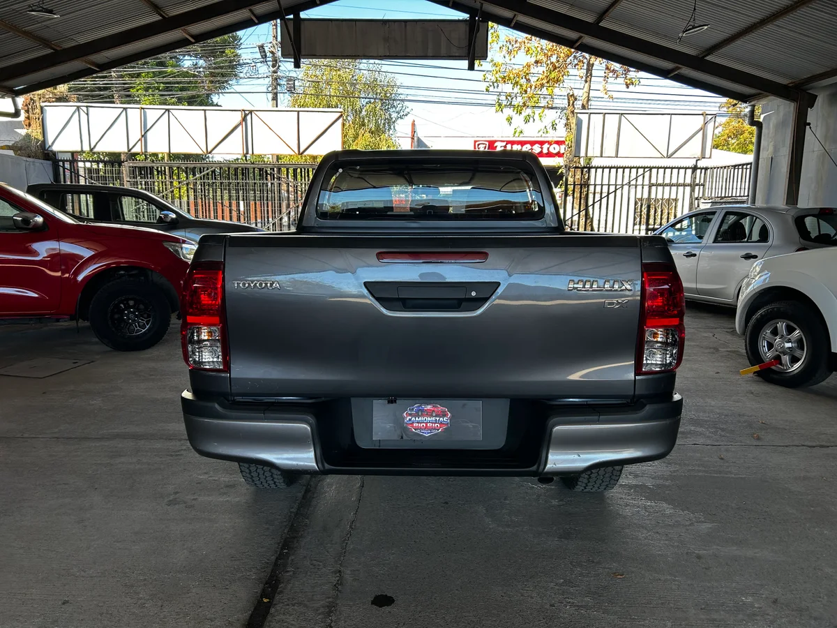 HILUX 4X2
