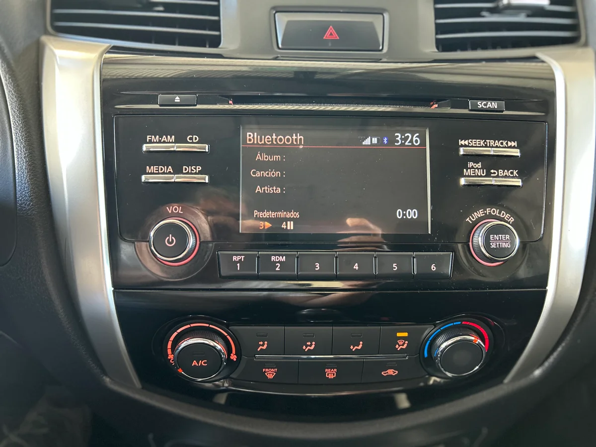 NP300 4X2 - Miniatura 8