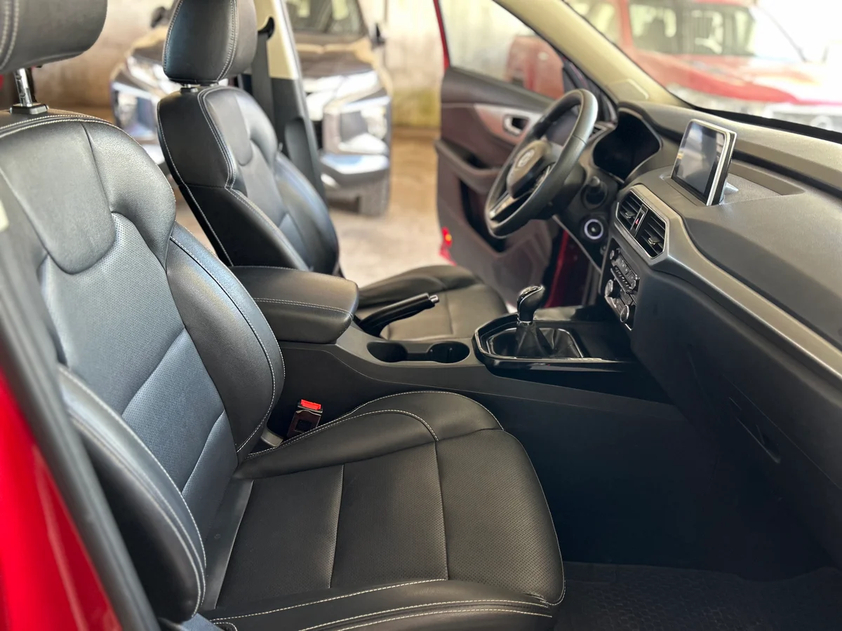 SUV FAMILIAR 3 CORRIDAS DE ASIENTO - Miniatura 9