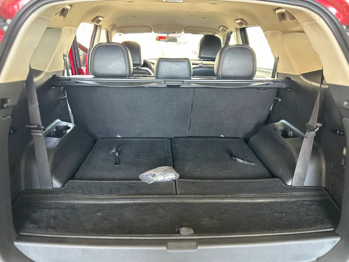 SUV FAMILIAR 3 CORRIDAS DE ASIENTO - Miniatura 11