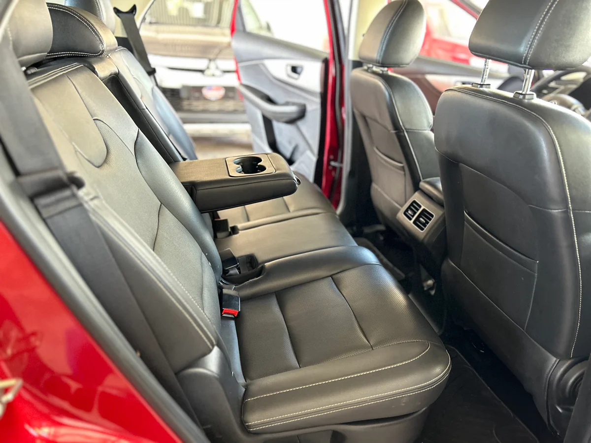 SUV FAMILIAR 3 CORRIDAS DE ASIENTO - Miniatura 12