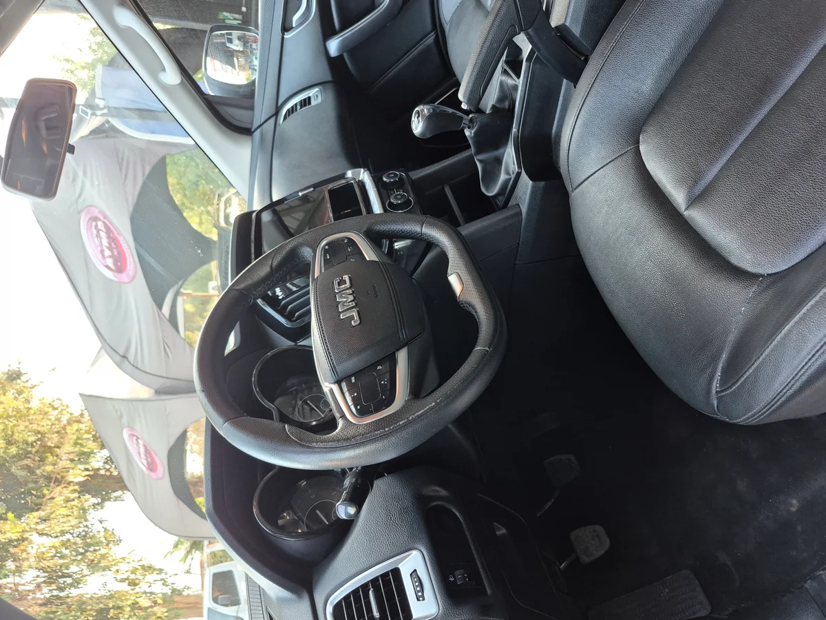 Jmc Vigus Plus 4x2 - Miniatura 11