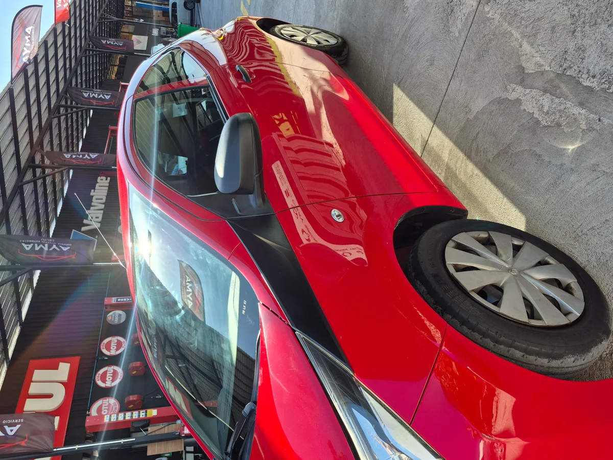 Toyota Aygo 1.0 - Miniatura 5