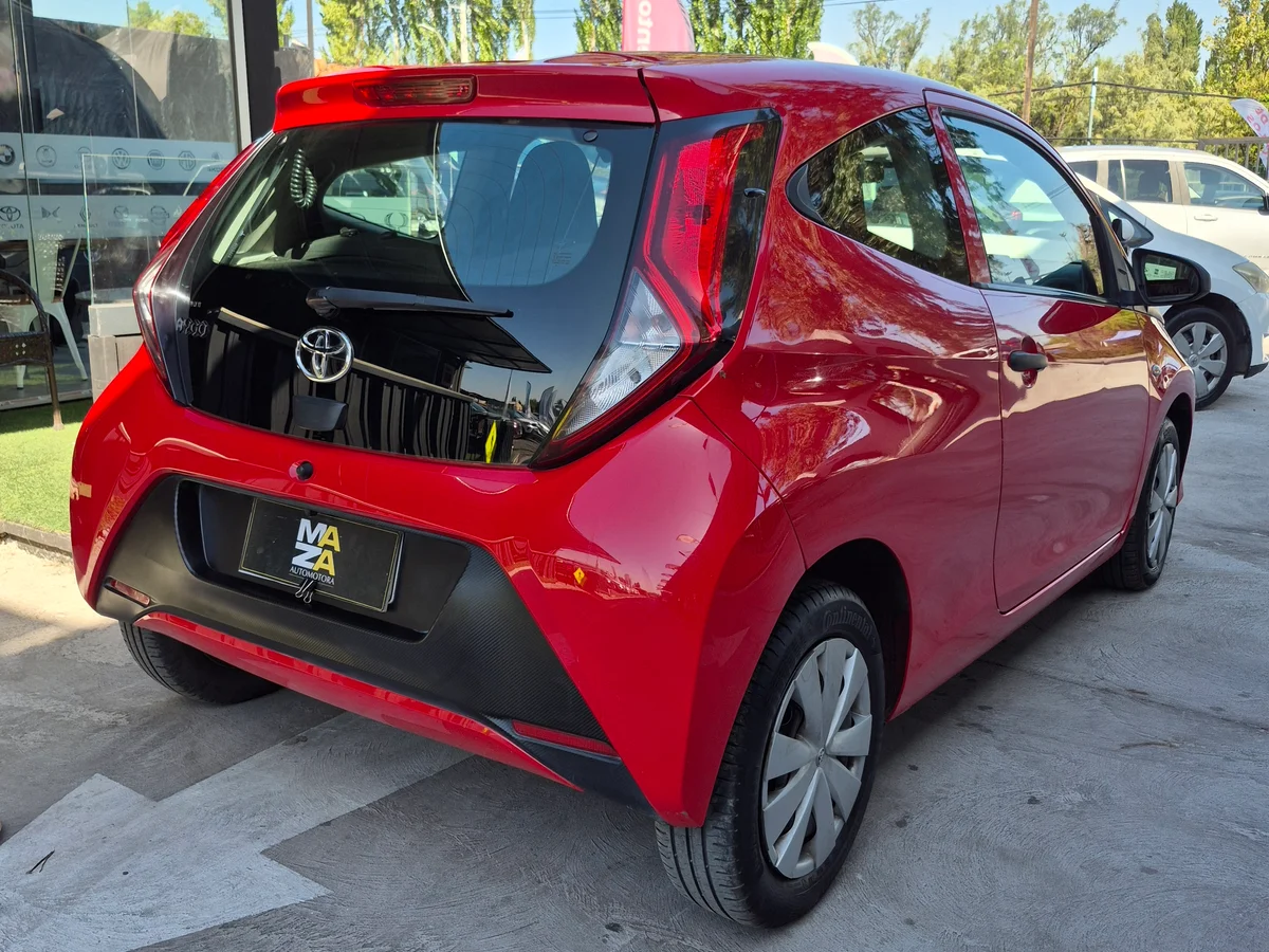 Toyota Aygo 1.0 - Miniatura 15