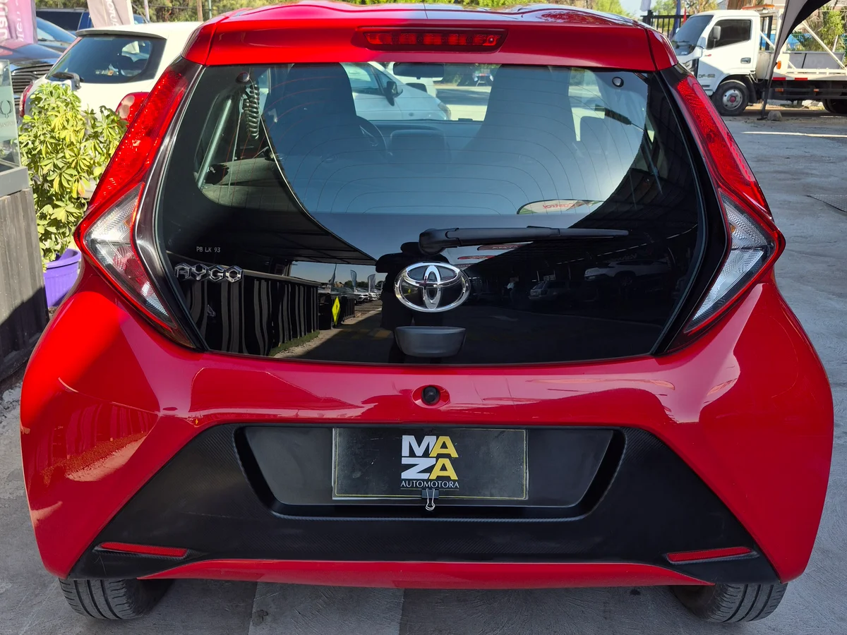 Toyota Aygo 1.0 - Miniatura 16