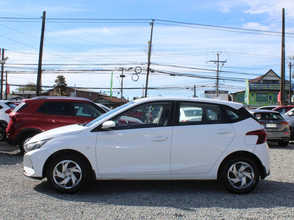 Hyundai I20 — foto 12 de 12