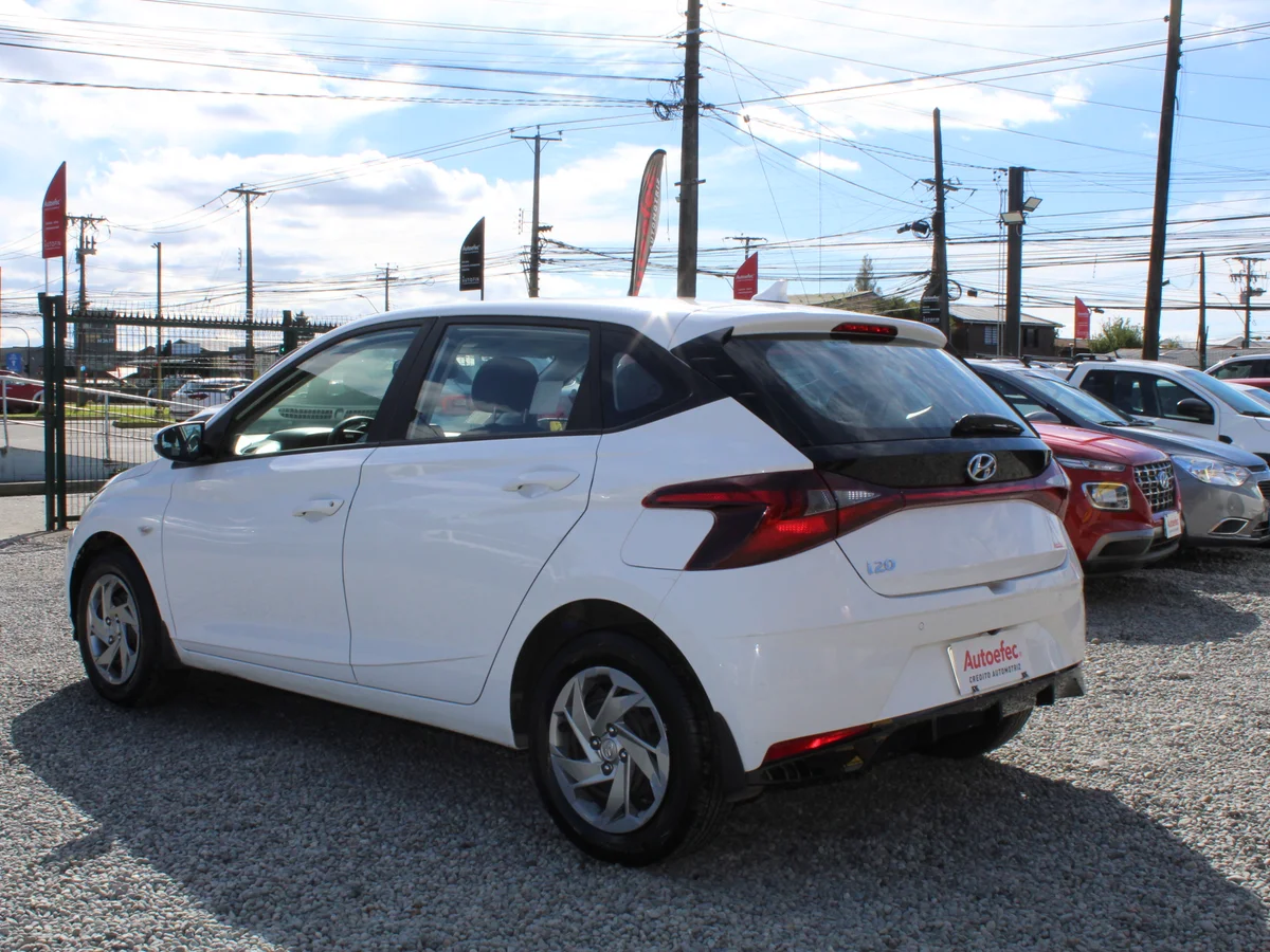 Hyundai I20 — foto 10 de 12