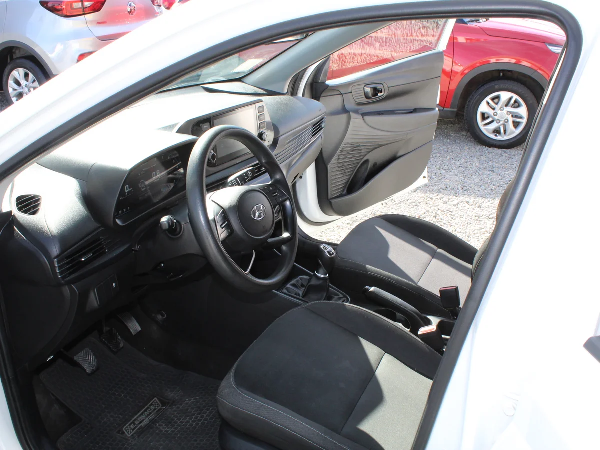 Hyundai I20 — foto 11 de 12