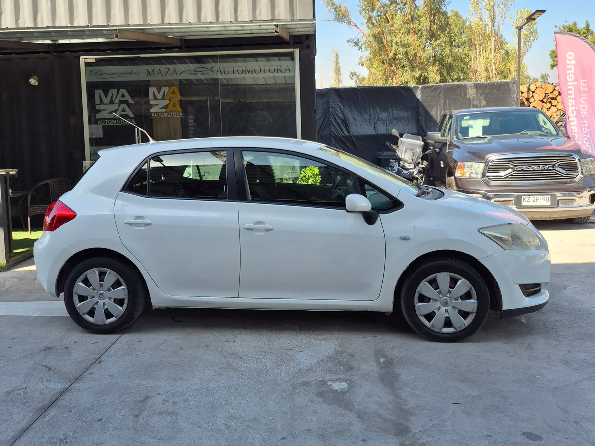 Toyota Auris - Miniatura 4