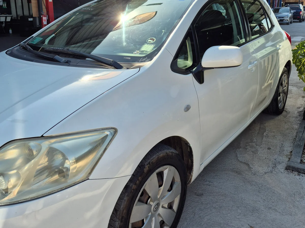 Toyota Auris - Miniatura 7
