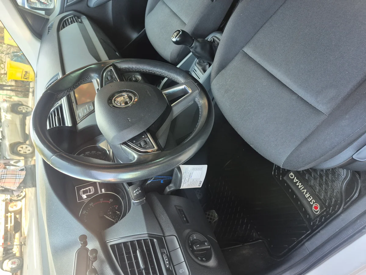 Skoda Fabia Active - Miniatura 10