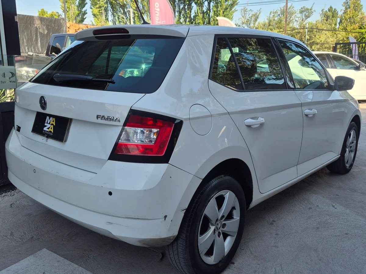 Skoda Fabia Active - Miniatura 16
